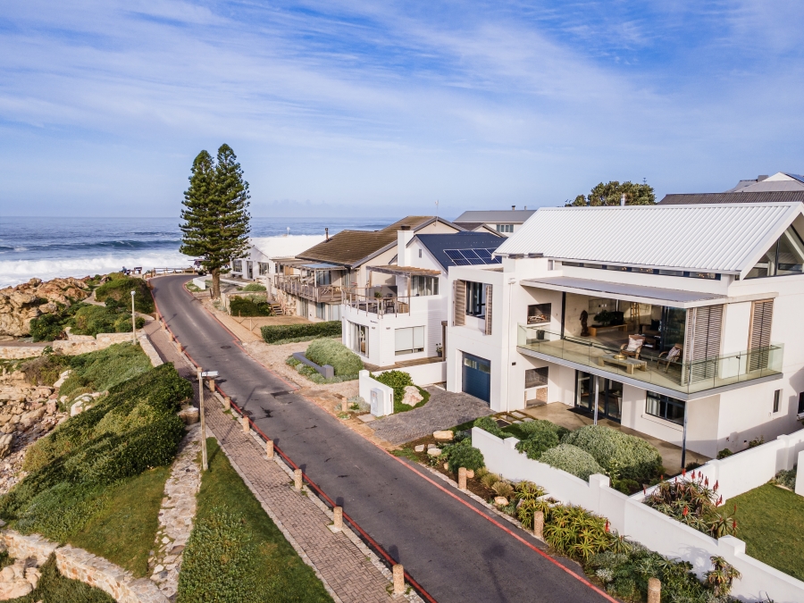 4 Bedroom Property for Sale in Onrus Western Cape